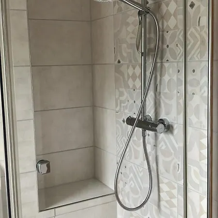 شقة Schoene Moderne بورديلوم
